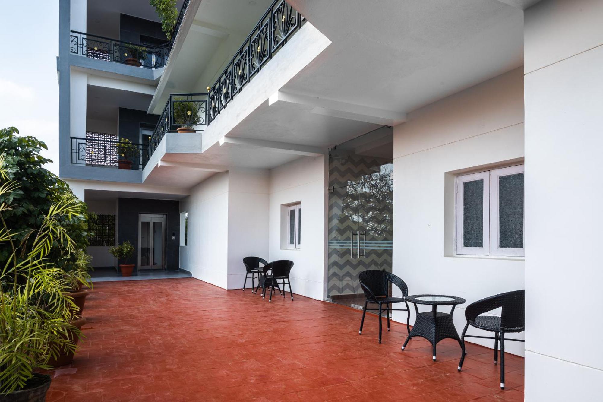 Aashreya Suites Тируваннамалай Экстерьер фото